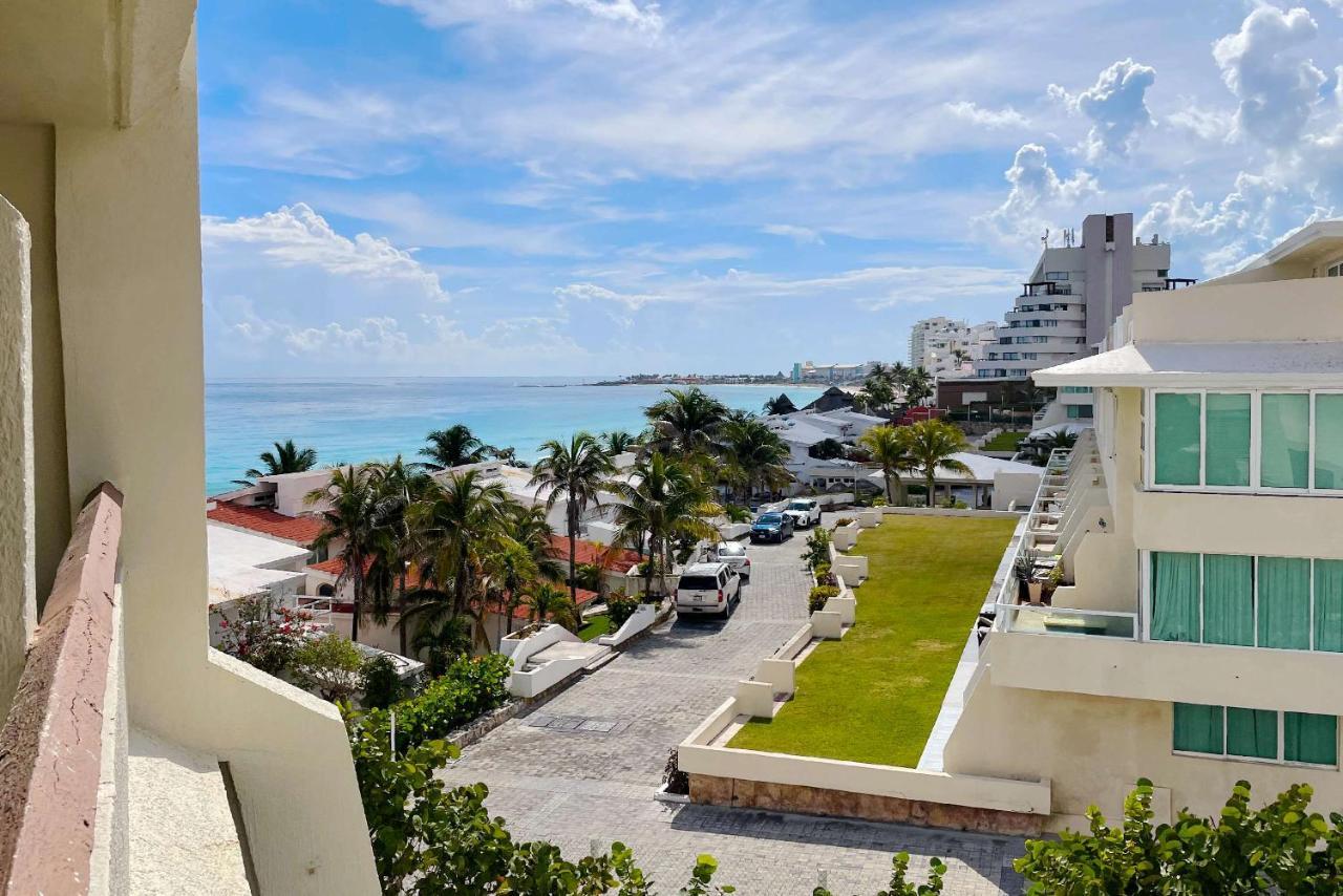 Renovated Studio In Cancun Beach At The Hotel Zone Buitenkant foto